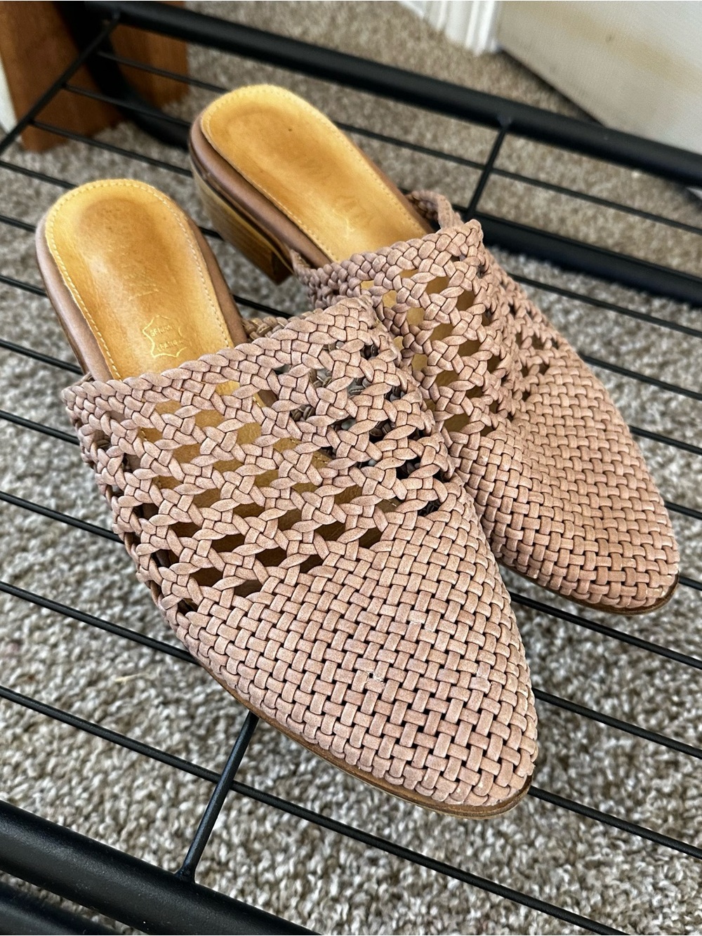 Woven Slip-On Mule in Dusty Rose/Light Tan